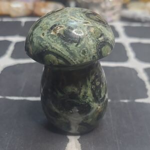 Kambaba Jasper Mushroom Carving!